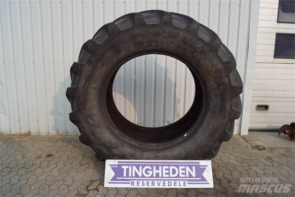  42 710/70R42 Rehvid, rattad ja veljed
