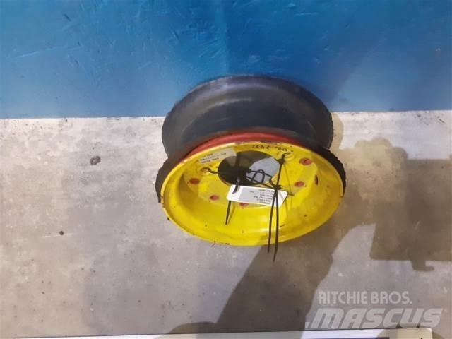  9'' 4.00Ex9 Rehvid, rattad ja veljed