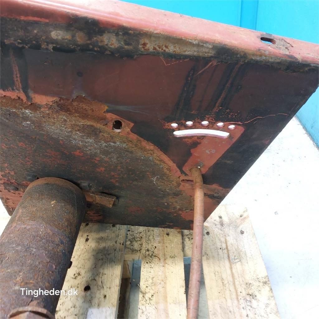 CASE  Lisavarustus ja komponendid