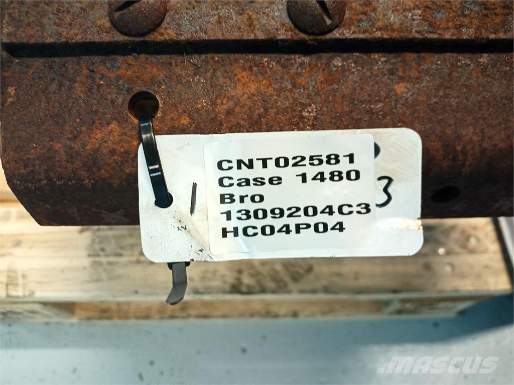 CASE 1480 Lisavarustus ja komponendid