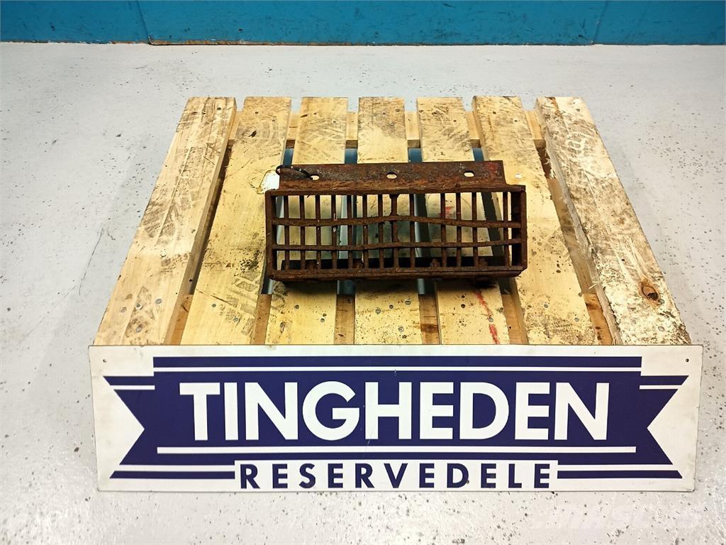 CASE 1640 Lisavarustus ja komponendid