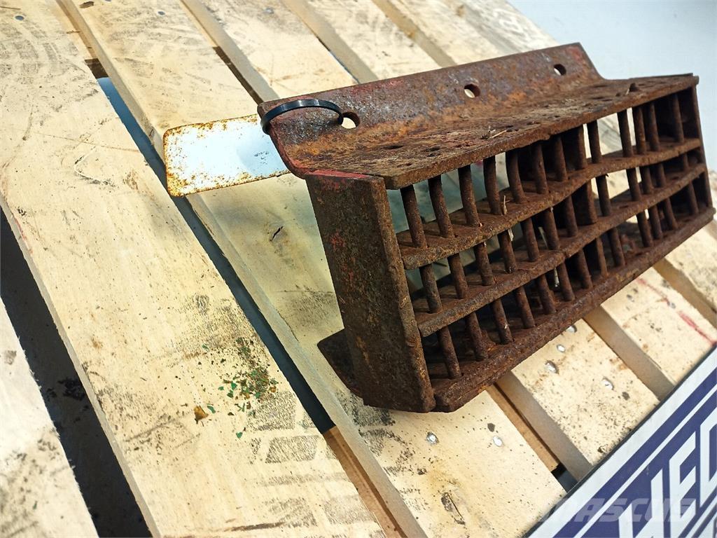 CASE 1640 Lisavarustus ja komponendid