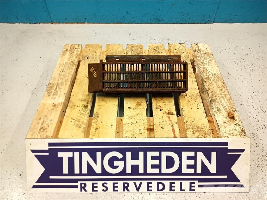 CASE 1640 Lisavarustus ja komponendid