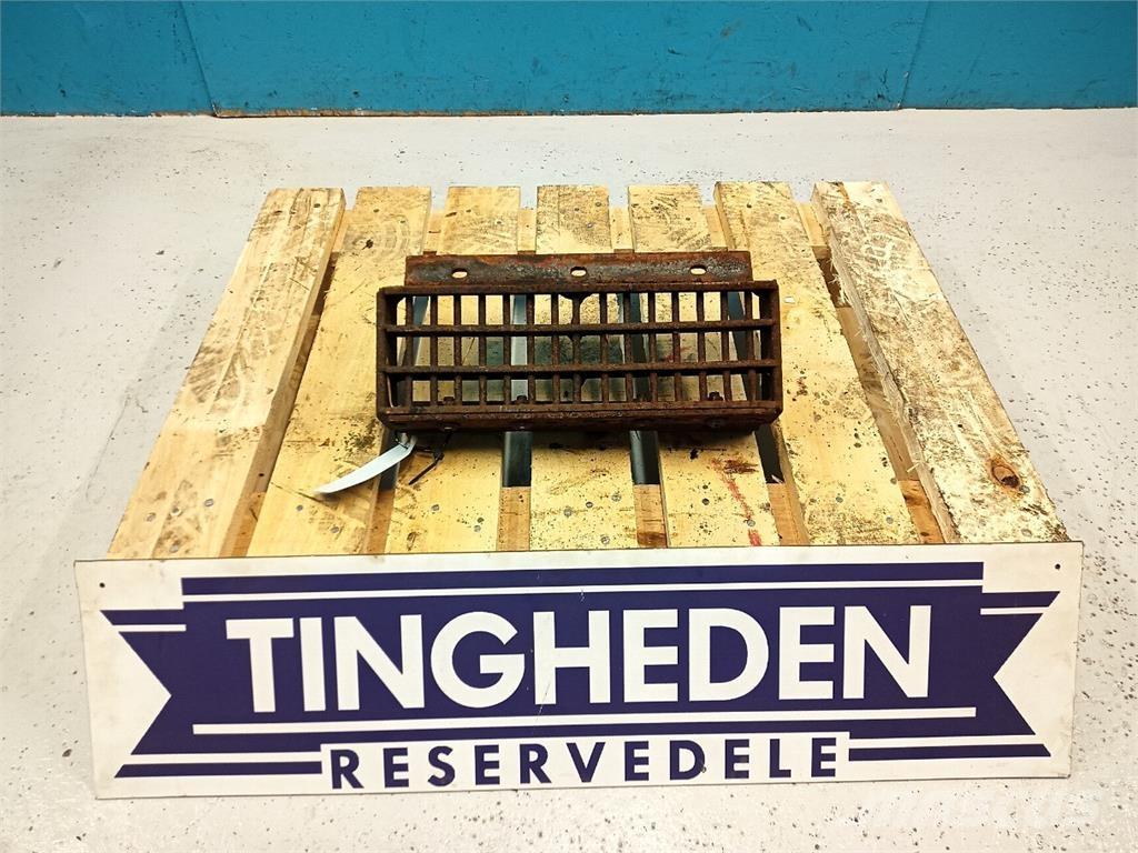 CASE 1640 Lisavarustus ja komponendid