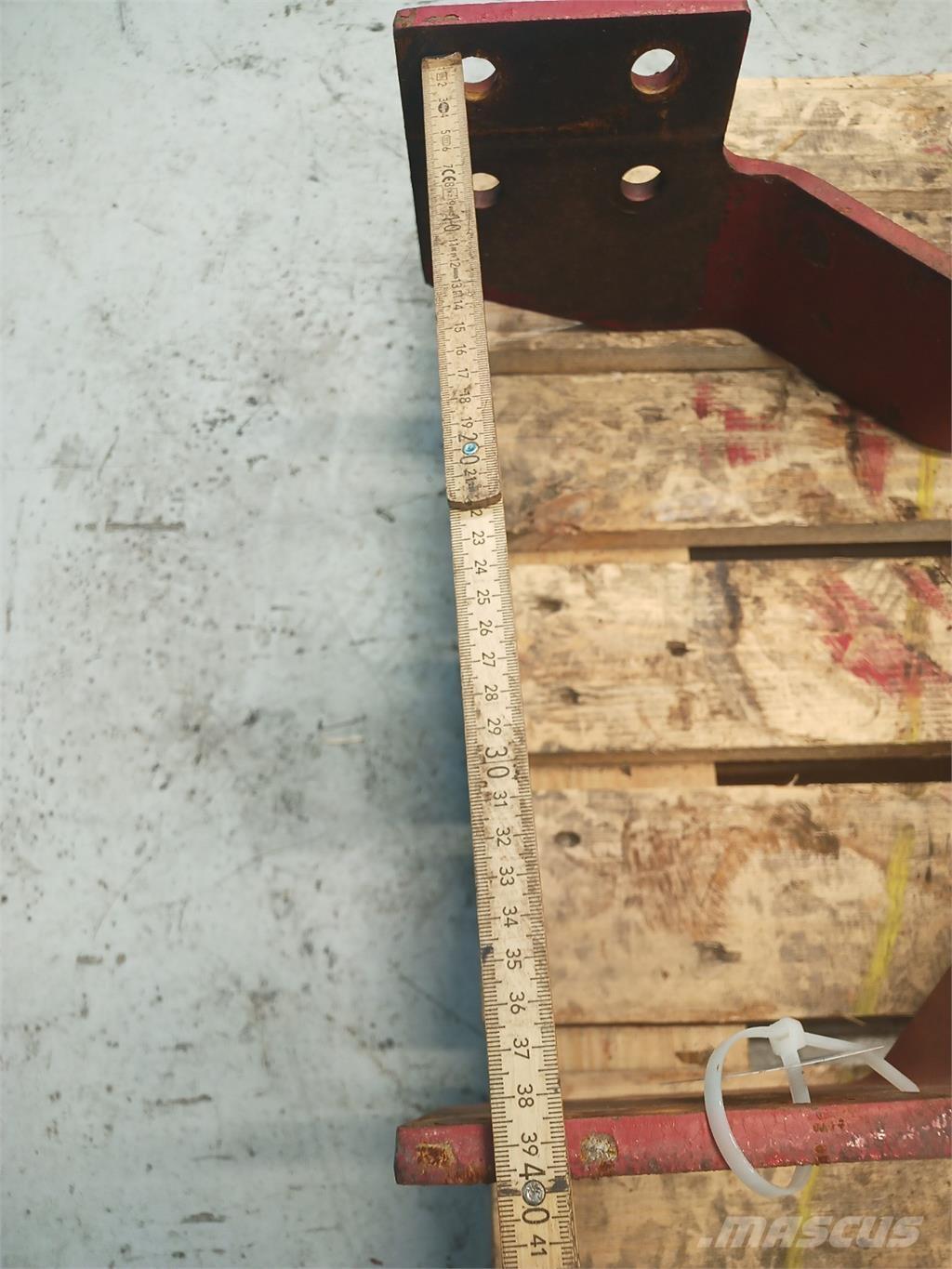 CASE 1640 Lisavarustus ja komponendid