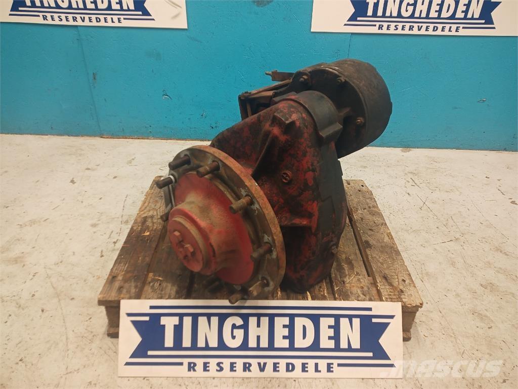 CASE 1640 Lisavarustus ja komponendid