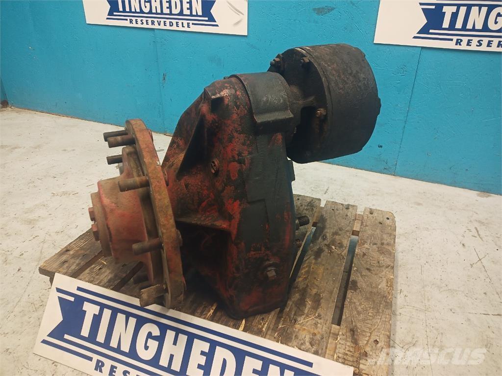 CASE 1640 Lisavarustus ja komponendid