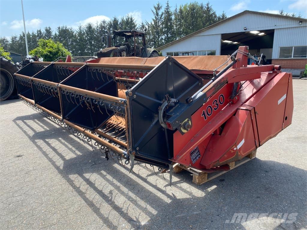 CASE 1640 Lisavarustus ja komponendid