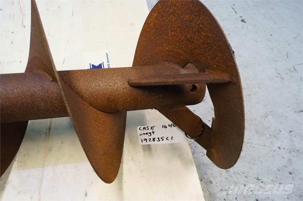 CASE 1640 Lisavarustus ja komponendid