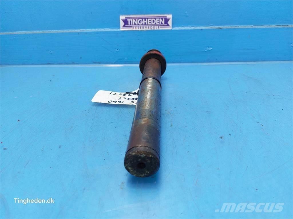 CASE 1660 Lisavarustus ja komponendid