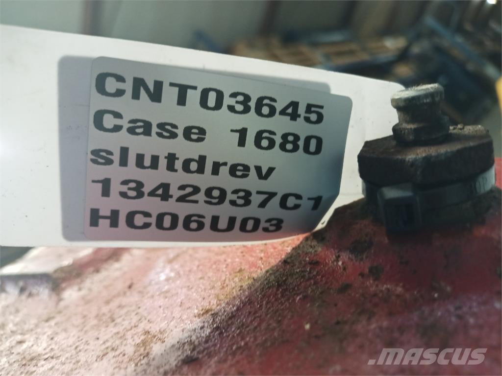 CASE 1680 Lisavarustus ja komponendid