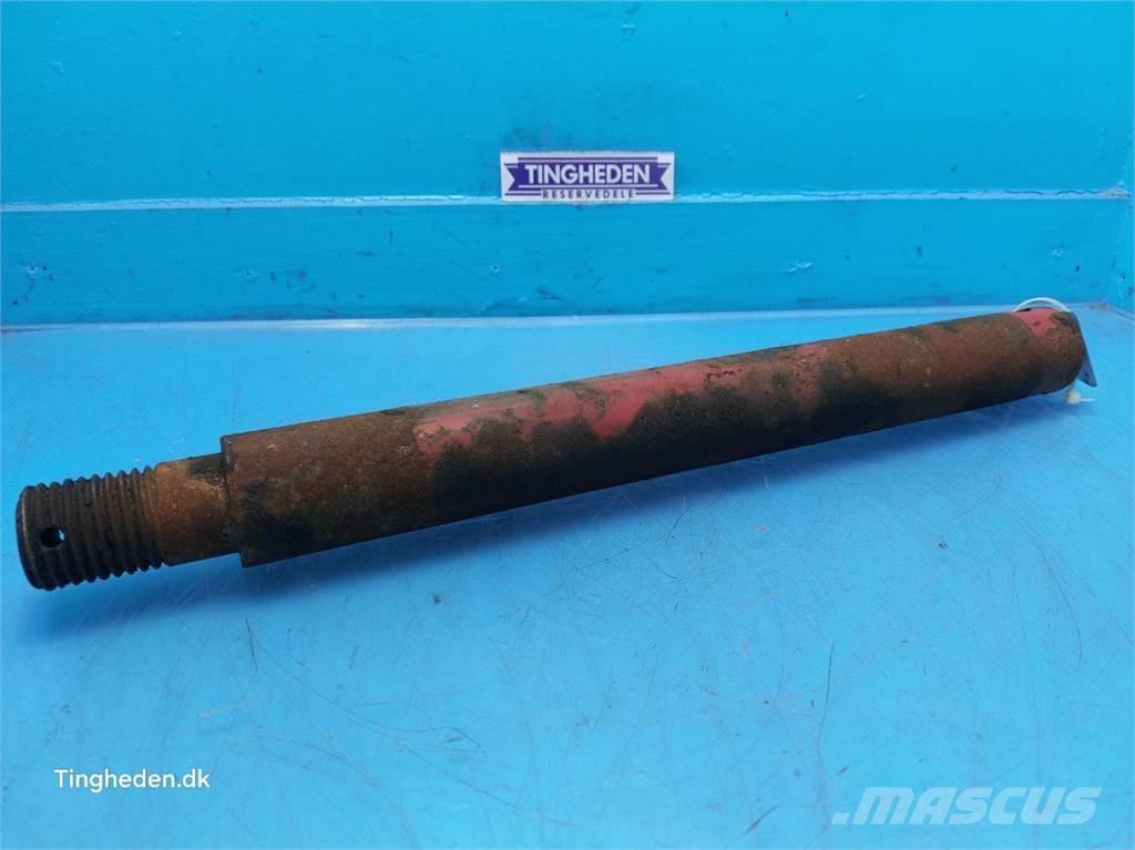 CASE 1680 Lisavarustus ja komponendid