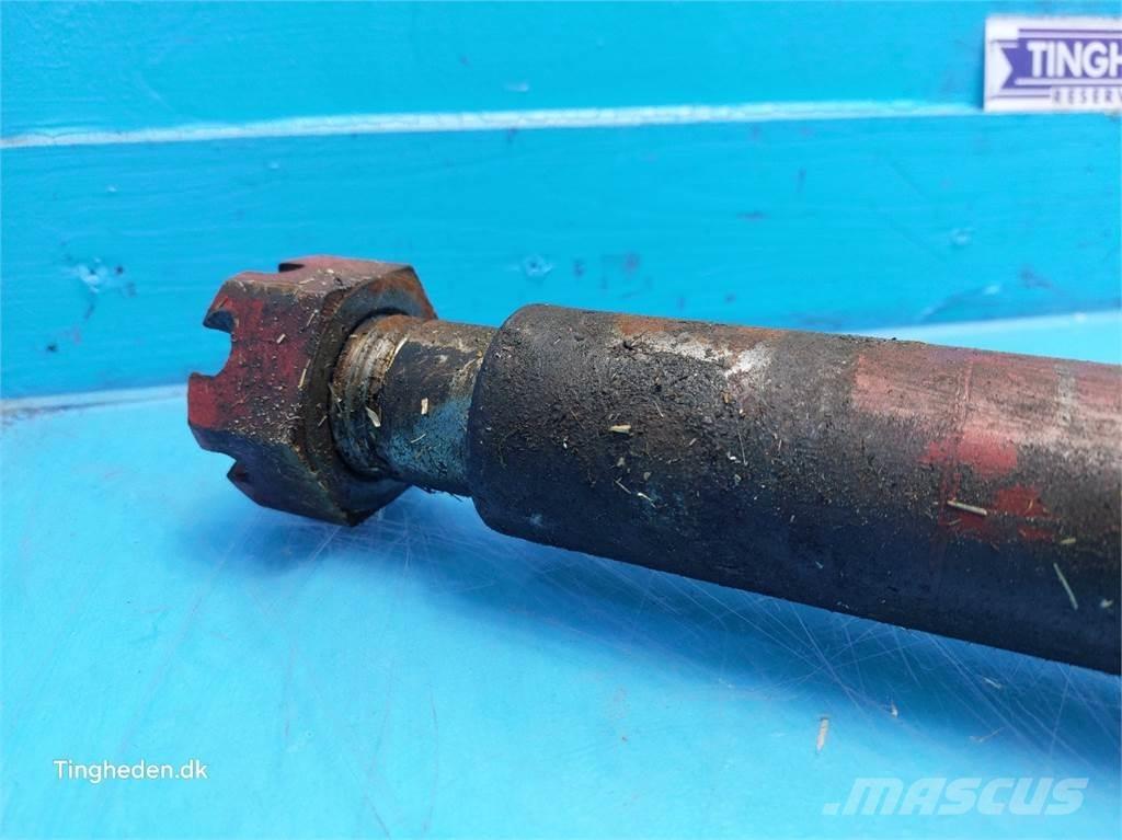 CASE 1680 Lisavarustus ja komponendid