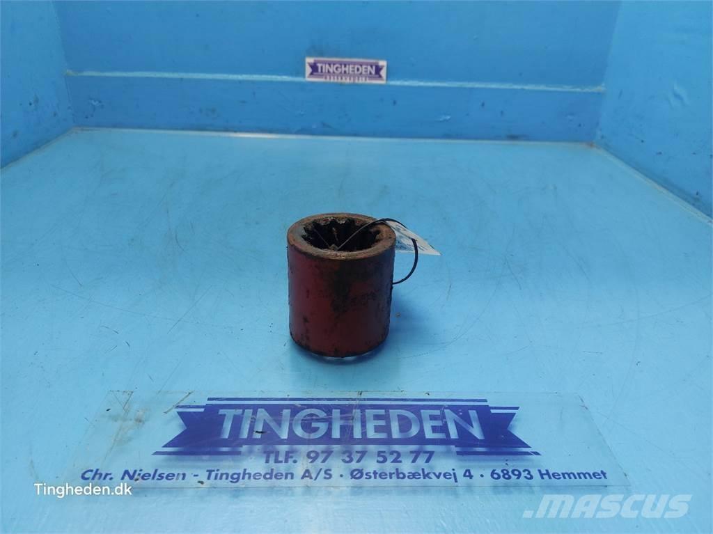 CASE 1680 Lisavarustus ja komponendid