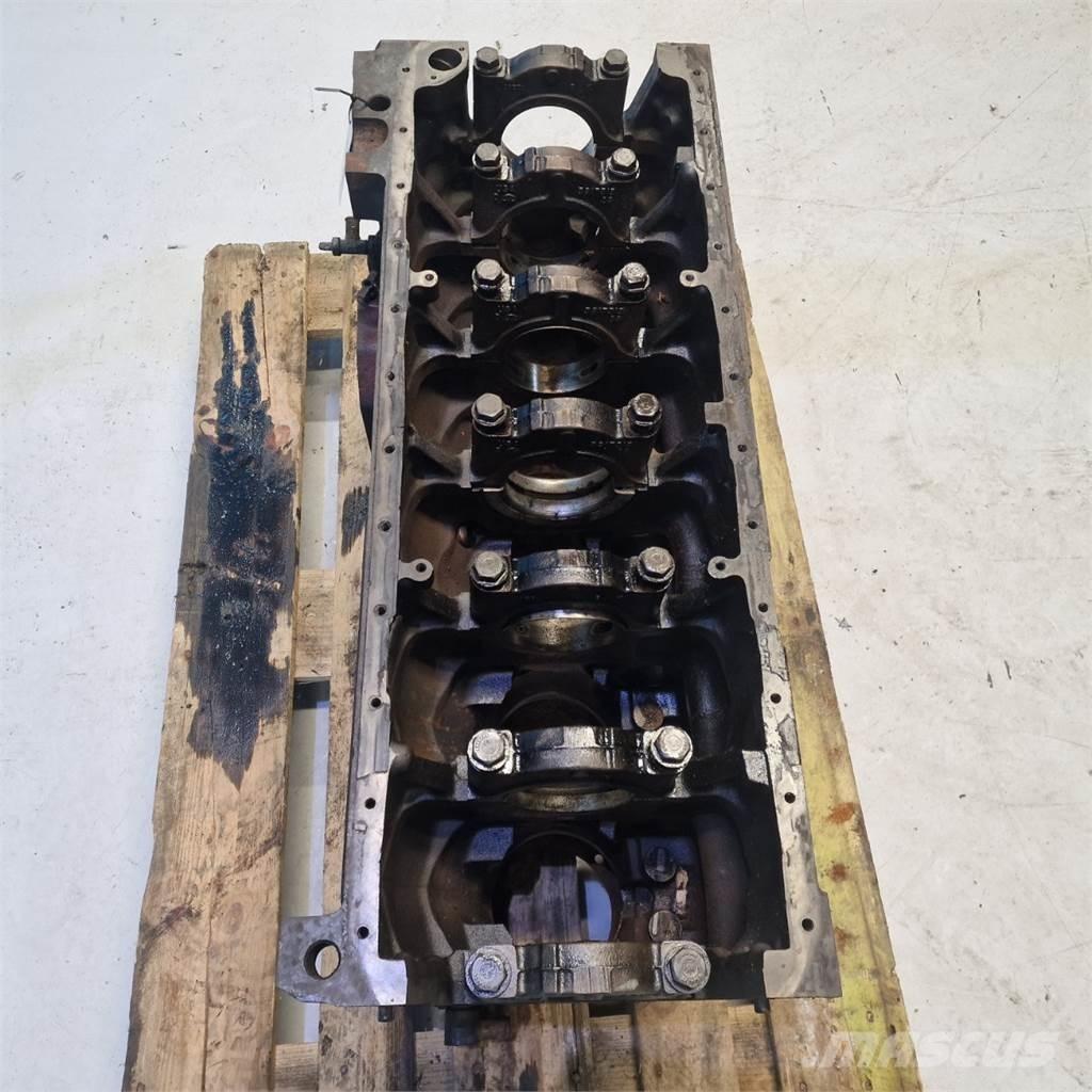 CASE 2188 Mootorid