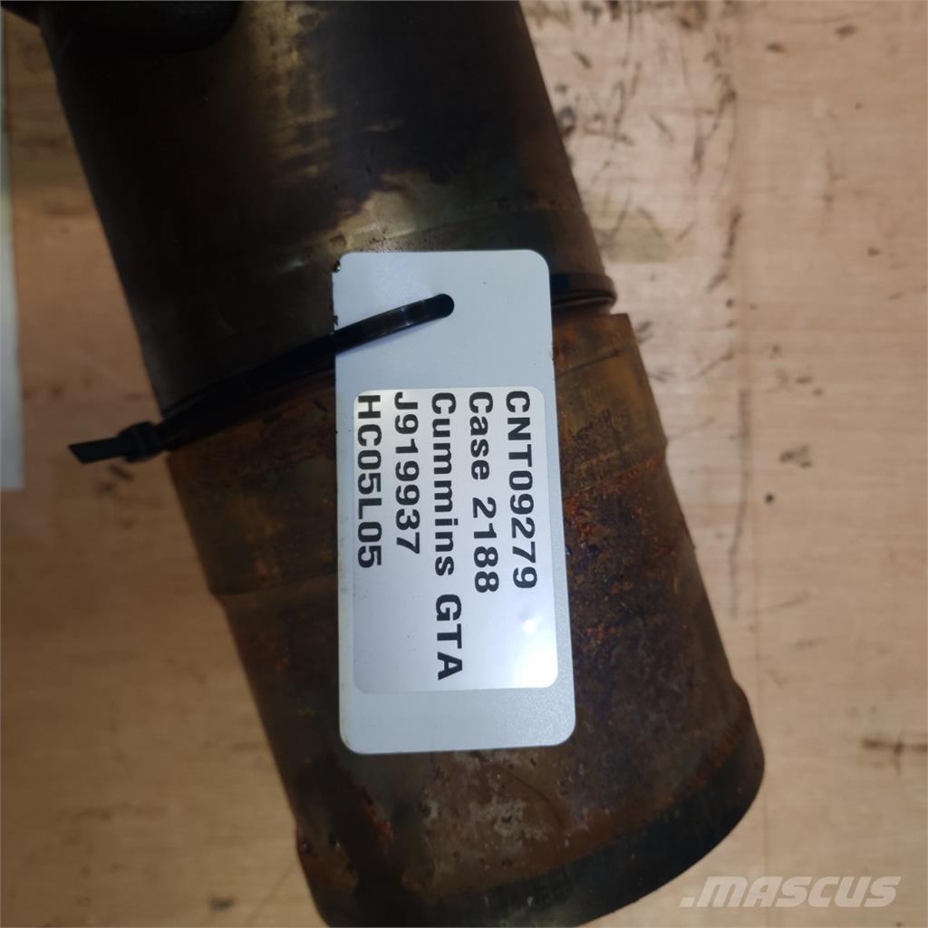 CASE 2188 Mootorid