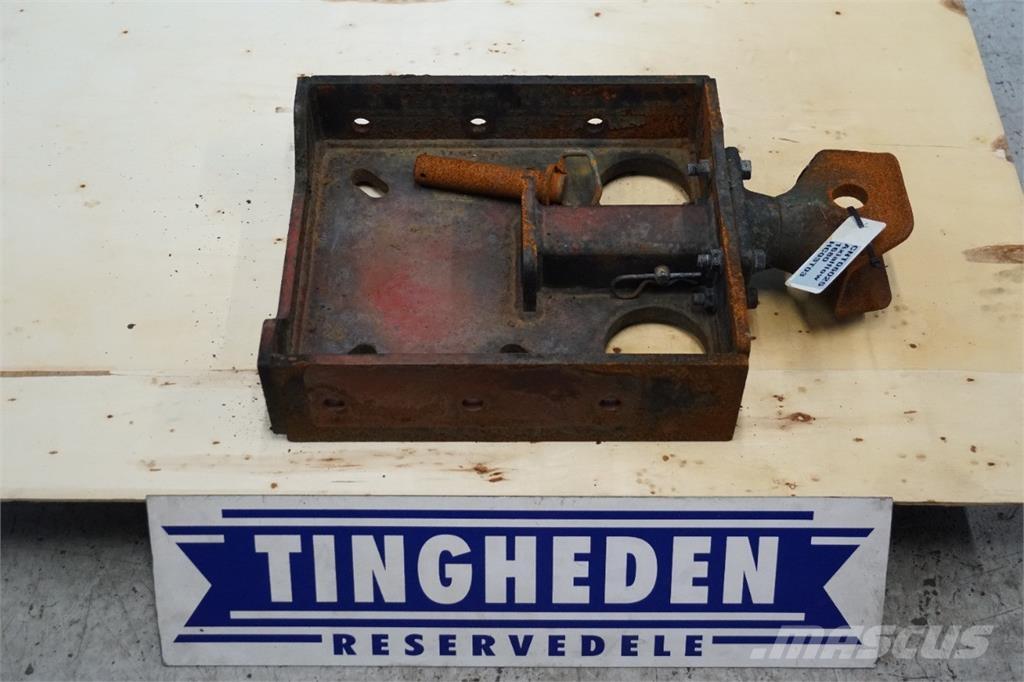 CASE 2388 Lisavarustus ja komponendid