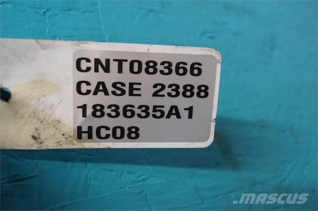 CASE 2388 Lisavarustus ja komponendid