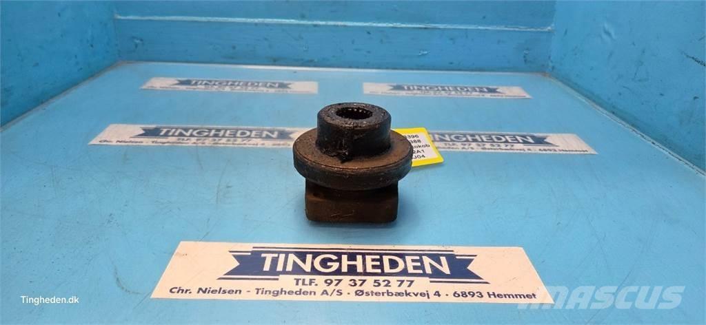 CASE 2388 Lisavarustus ja komponendid