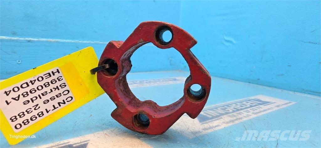 CASE 2388 Lisavarustus ja komponendid