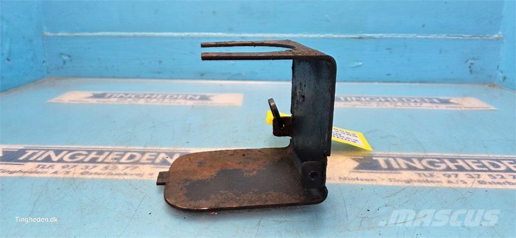 CASE 2388 Lisavarustus ja komponendid