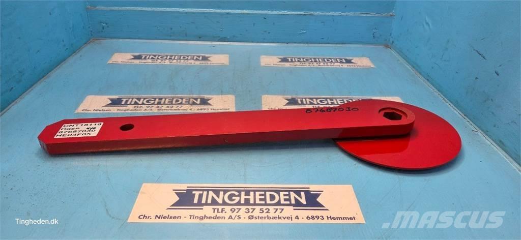 CASE 5088 Lisavarustus ja komponendid