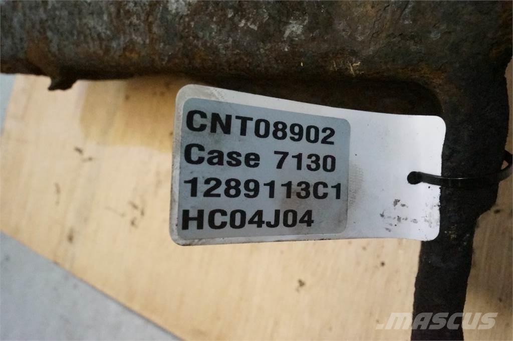 CASE 7130 Mootorid