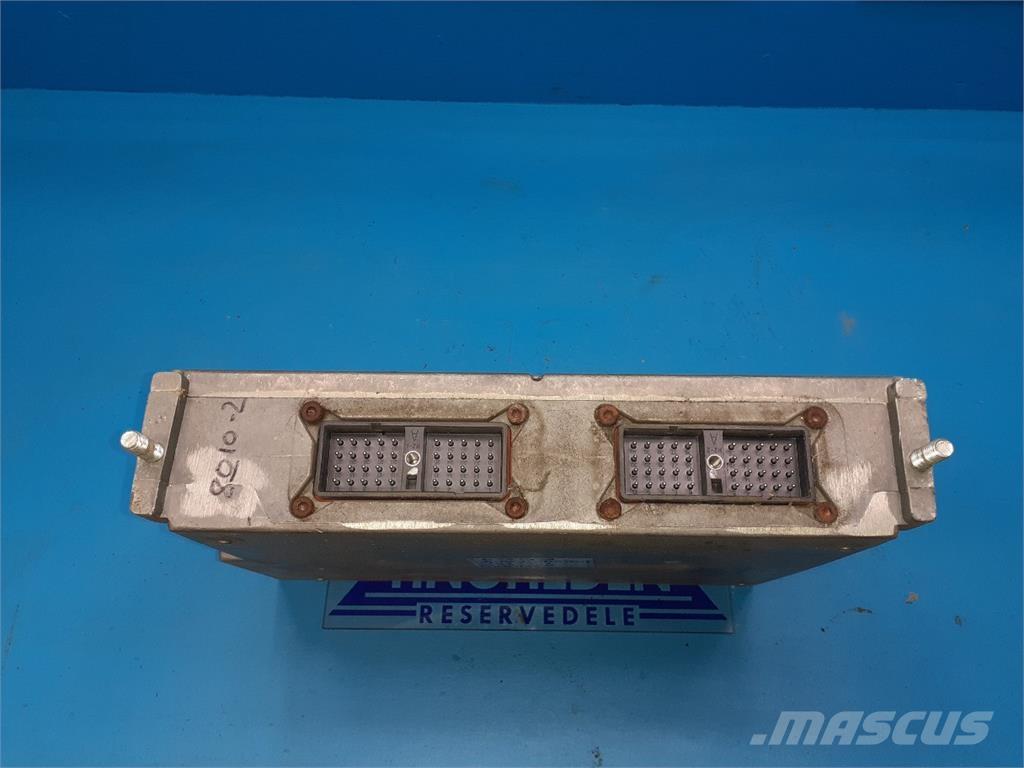 CASE 8010 Elektroonikaseadmed