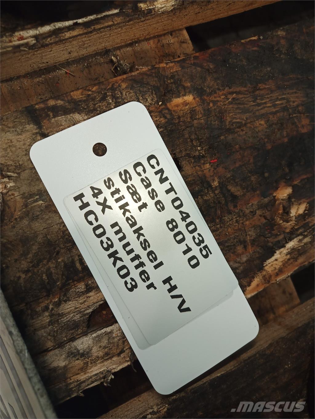 CASE 8010 Lisavarustus ja komponendid