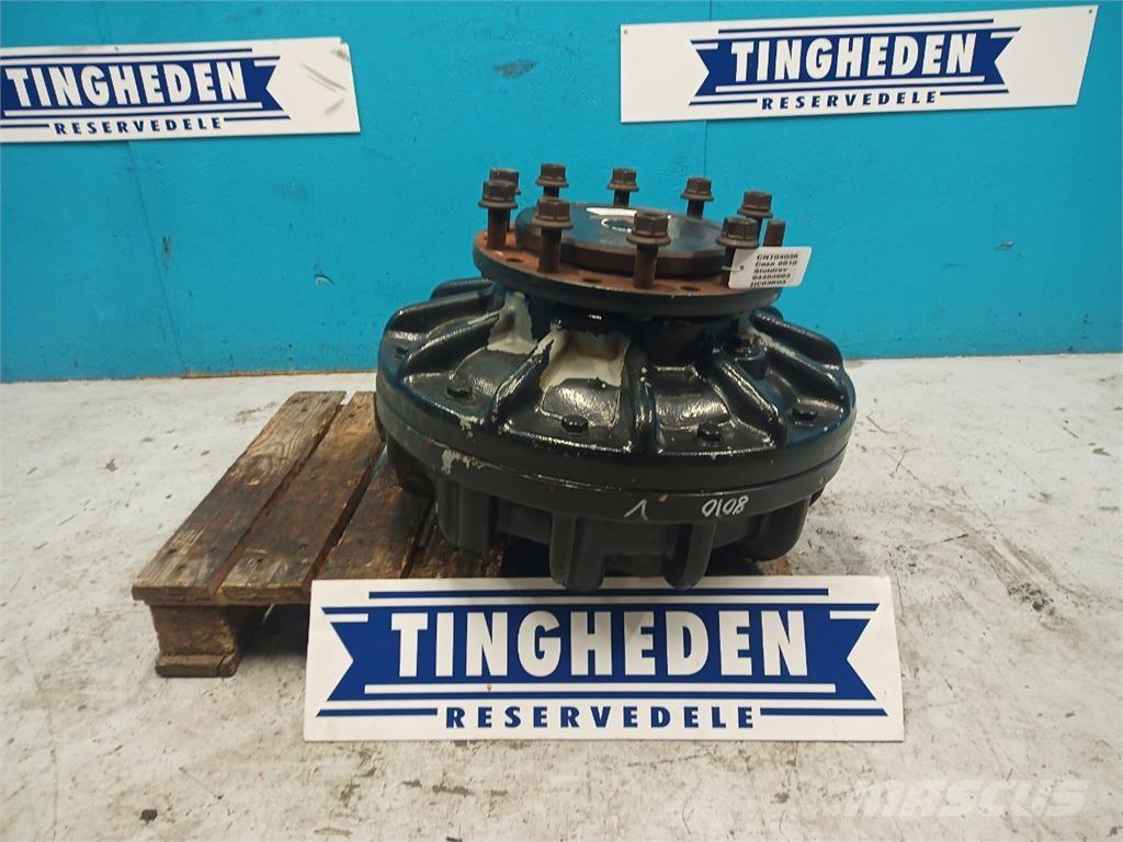 CASE 8010 Lisavarustus ja komponendid