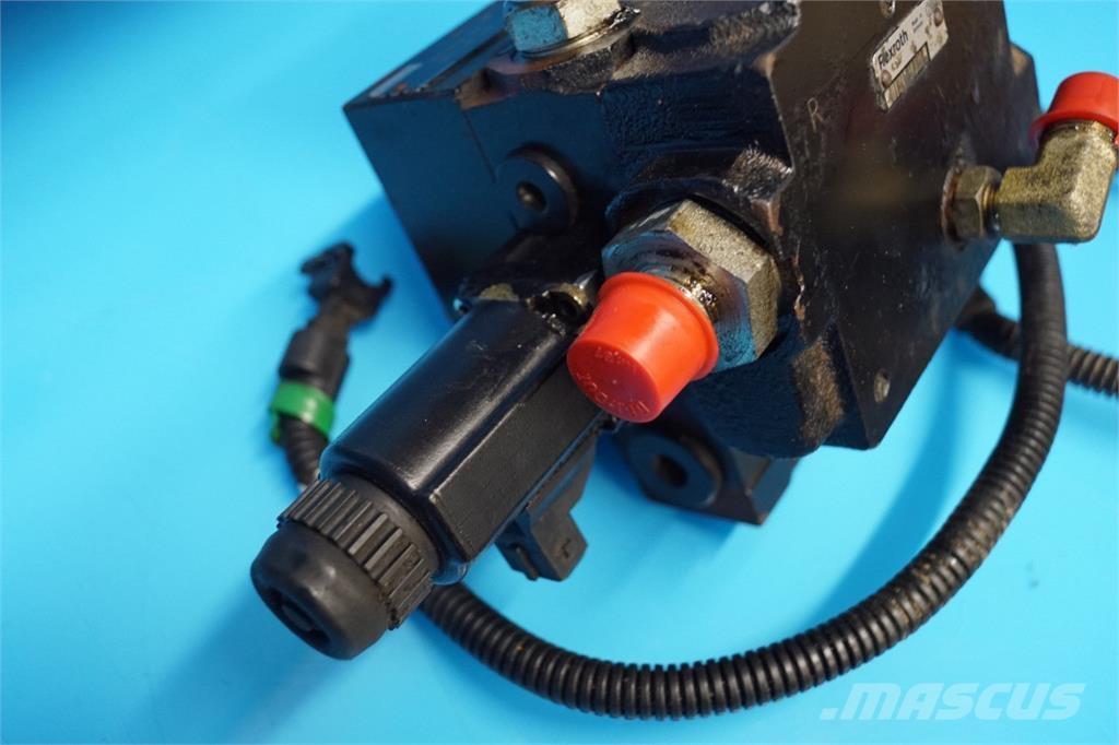 CASE 8010 Hüdraulika