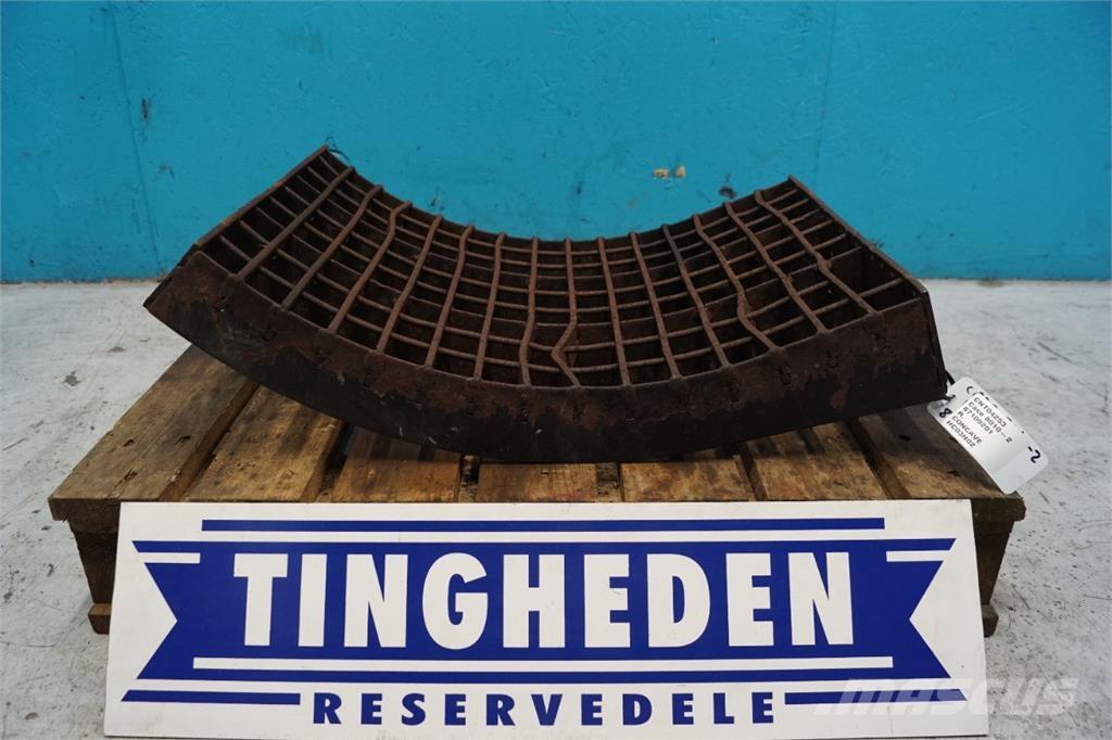 CASE 8010 Lisavarustus ja komponendid