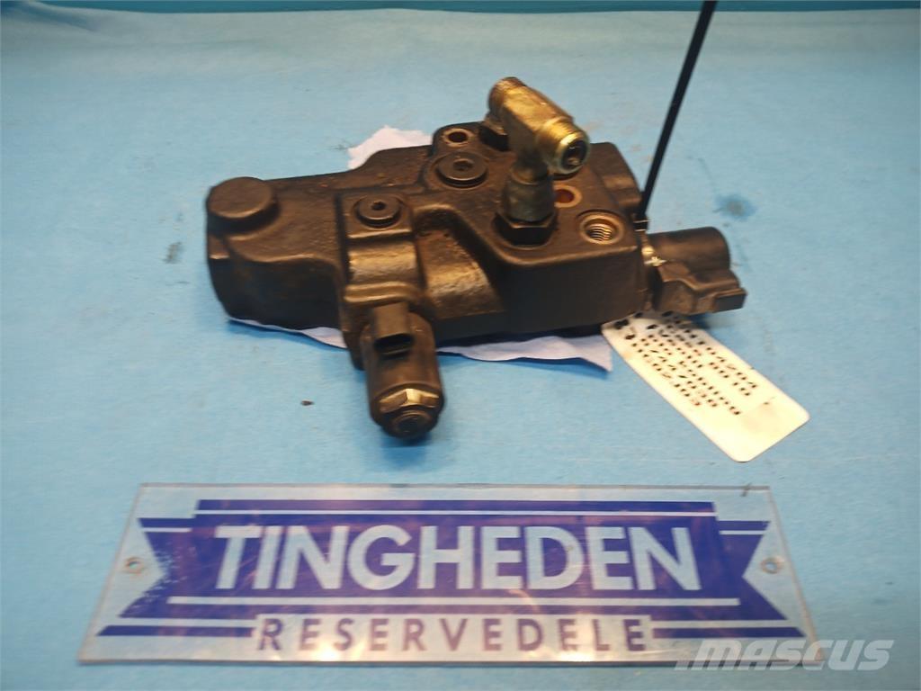 CASE 8010 Hüdraulika