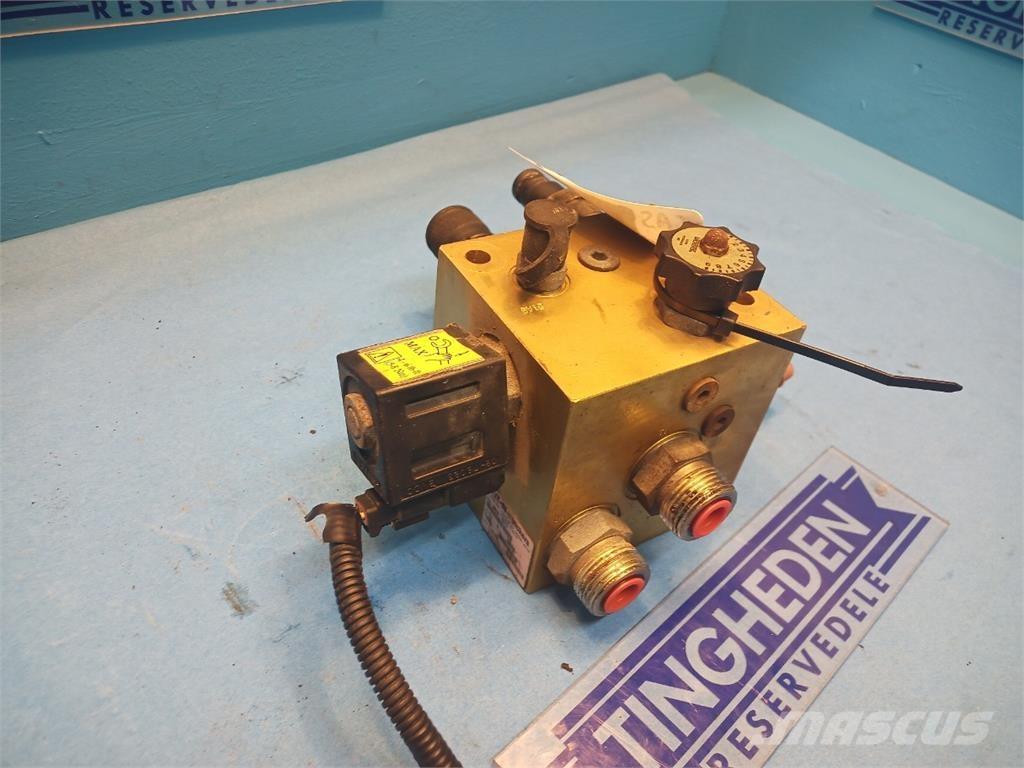 CASE 8010 Hüdraulika