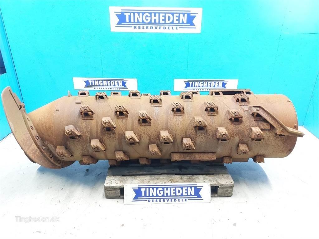 CASE 8010 Lisavarustus ja komponendid