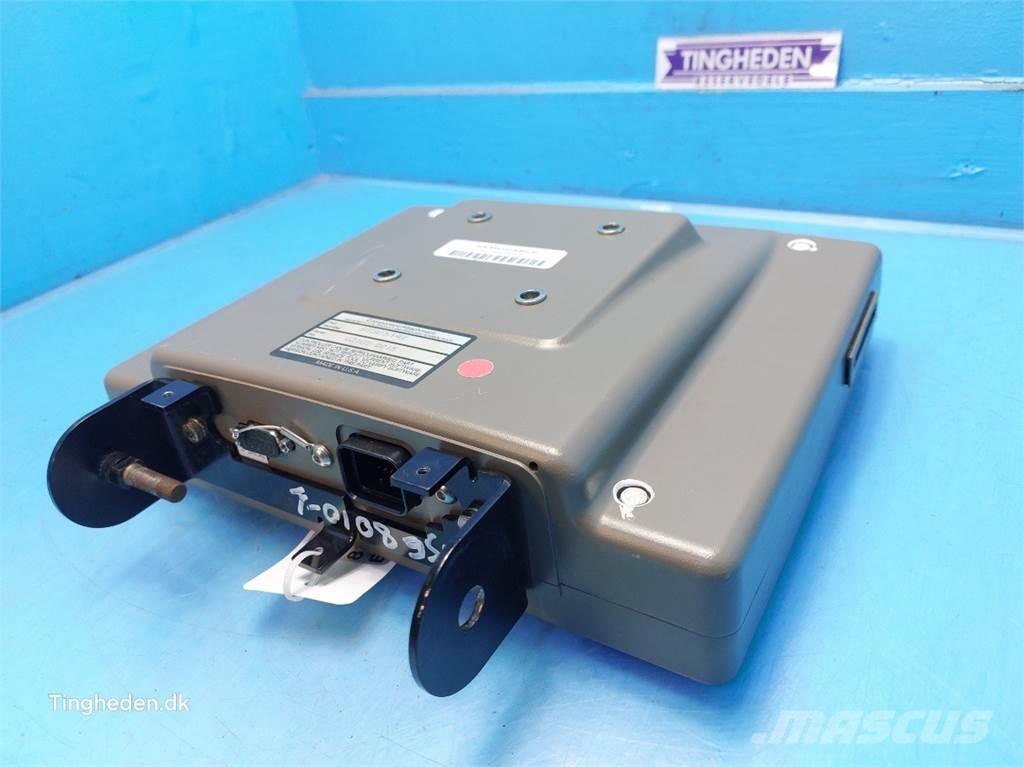 CASE 8010 Elektroonikaseadmed