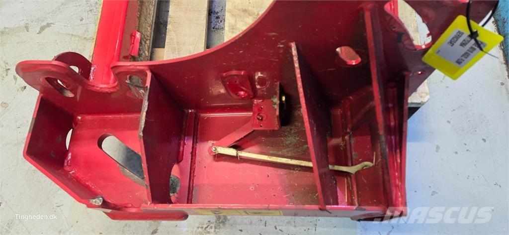 CASE 8010 Lisavarustus ja komponendid