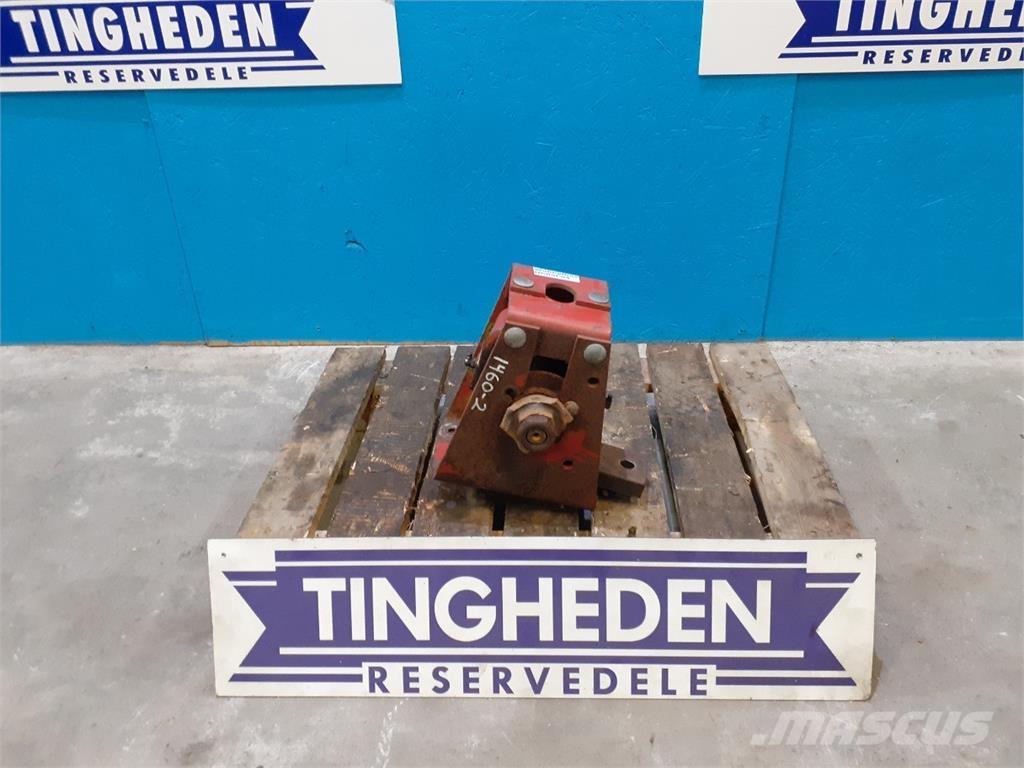 CASE 810 Lisavarustus ja komponendid