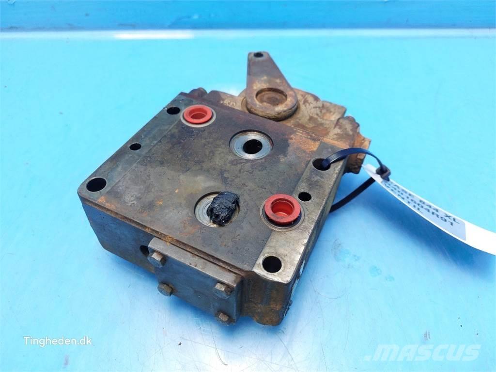 CASE 844XL Hüdraulika