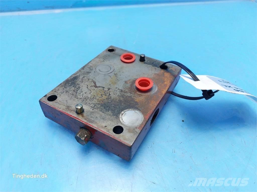 CASE 844XL Hüdraulika