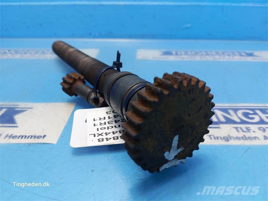 CASE 844XL Muud traktoritarvikud