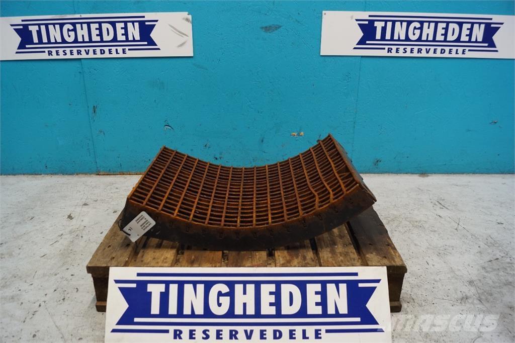 CASE 9010 Lisavarustus ja komponendid