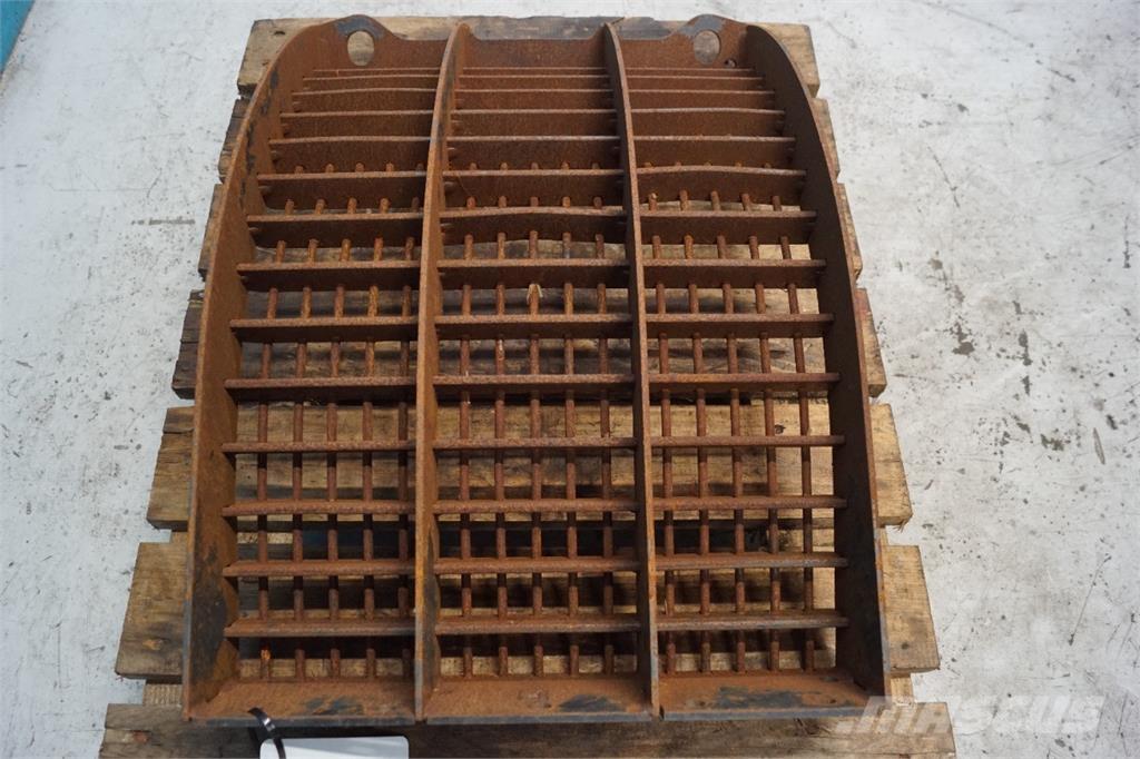 CASE 9010 Lisavarustus ja komponendid