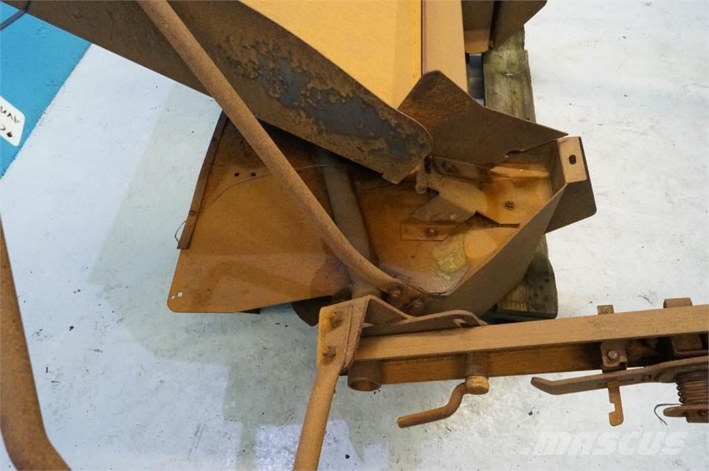 CASE 9010 Lisavarustus ja komponendid