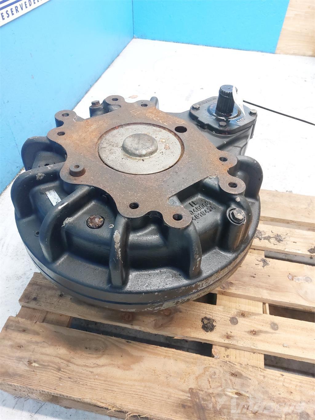 CASE 9010 Lisavarustus ja komponendid