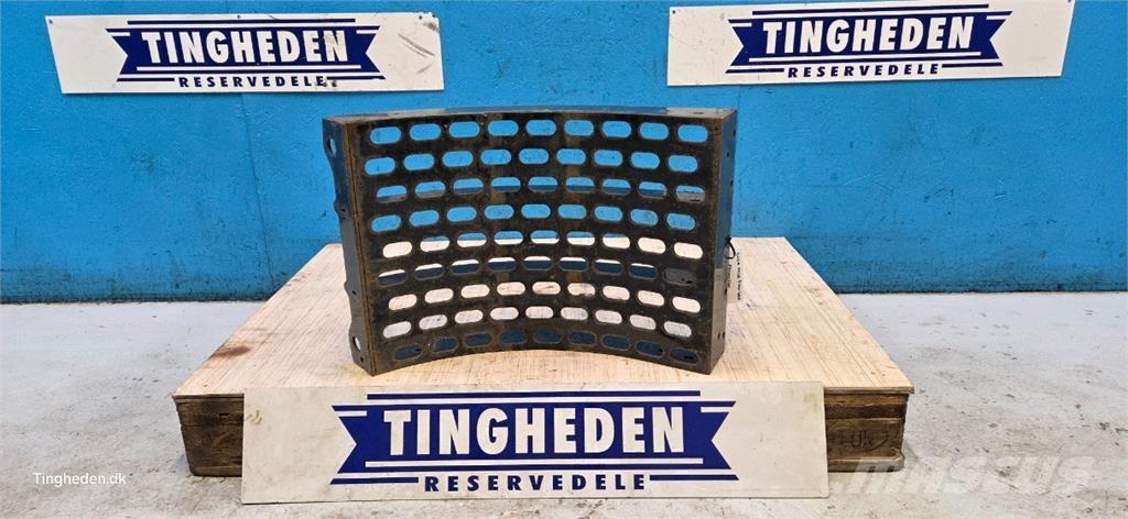 CASE 9010 Lisavarustus ja komponendid