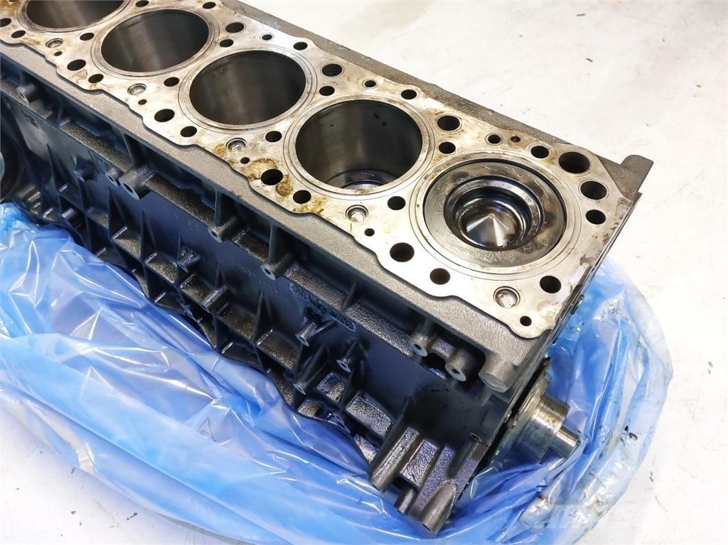 CASE 9120 Mootorid