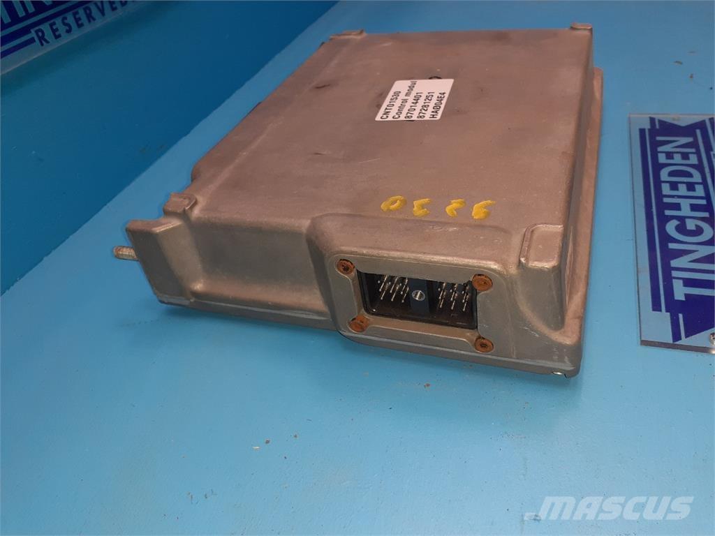 CASE 9230 Elektroonikaseadmed