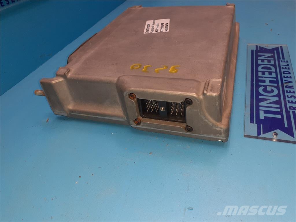 CASE 9230 Elektroonikaseadmed