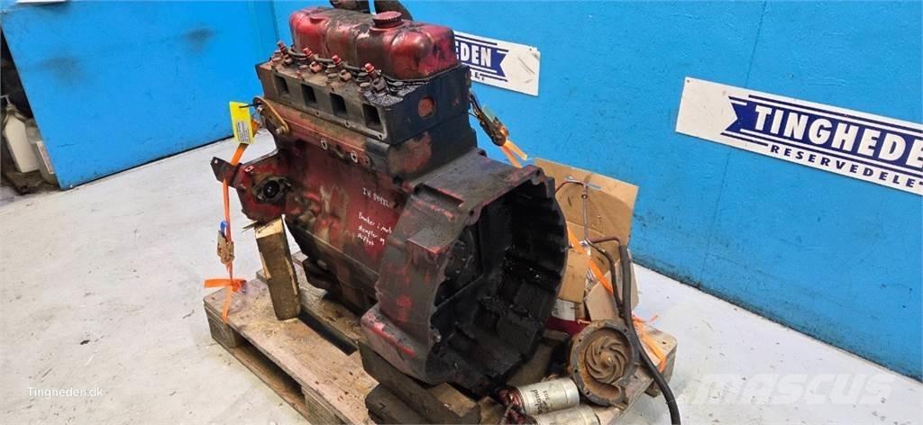 CASE D268 Mootorid